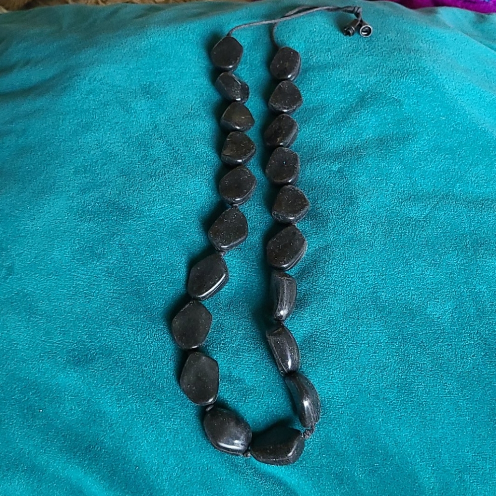 Basic black teething necklace for mom to wear